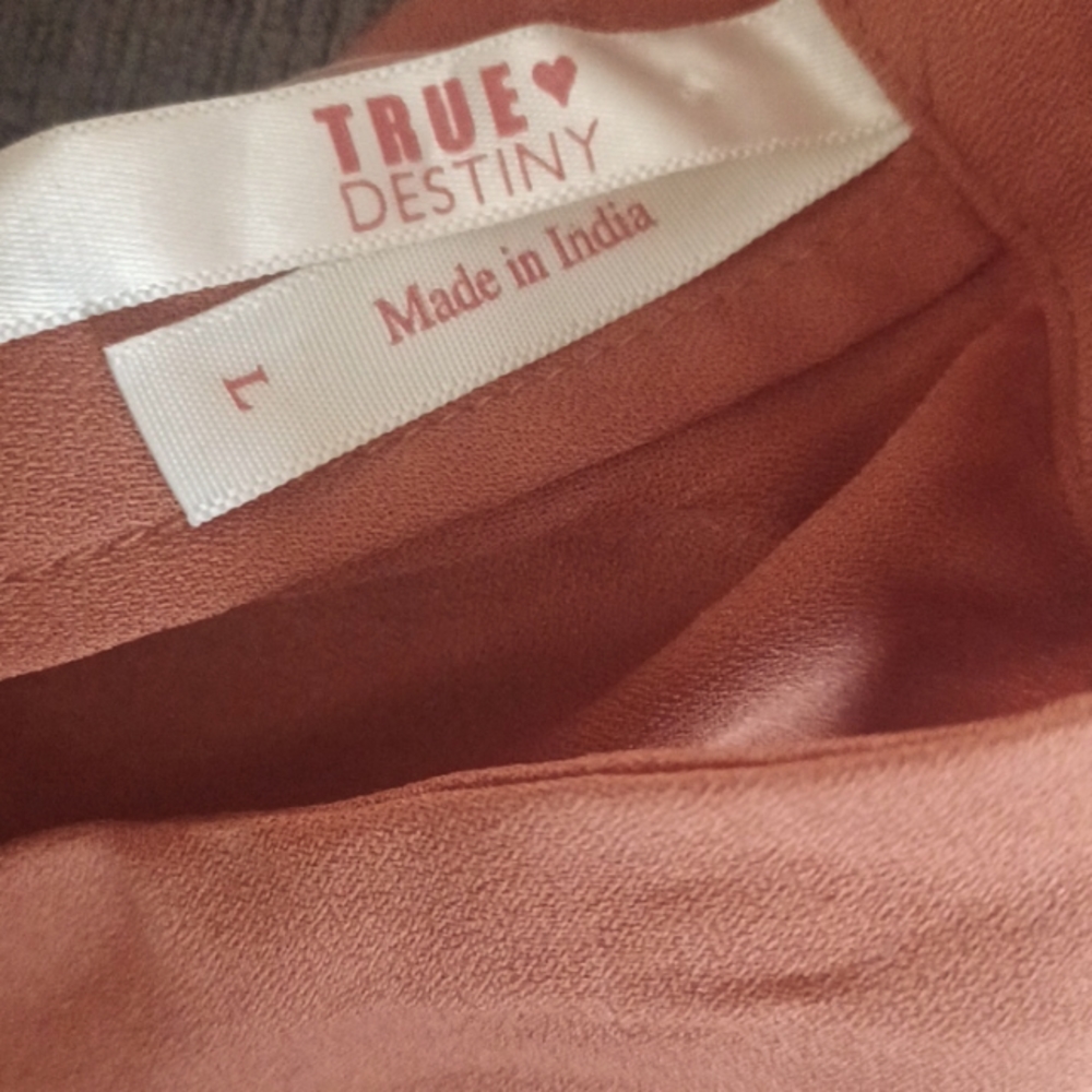 True Destiny Top - Picture 6 of 6